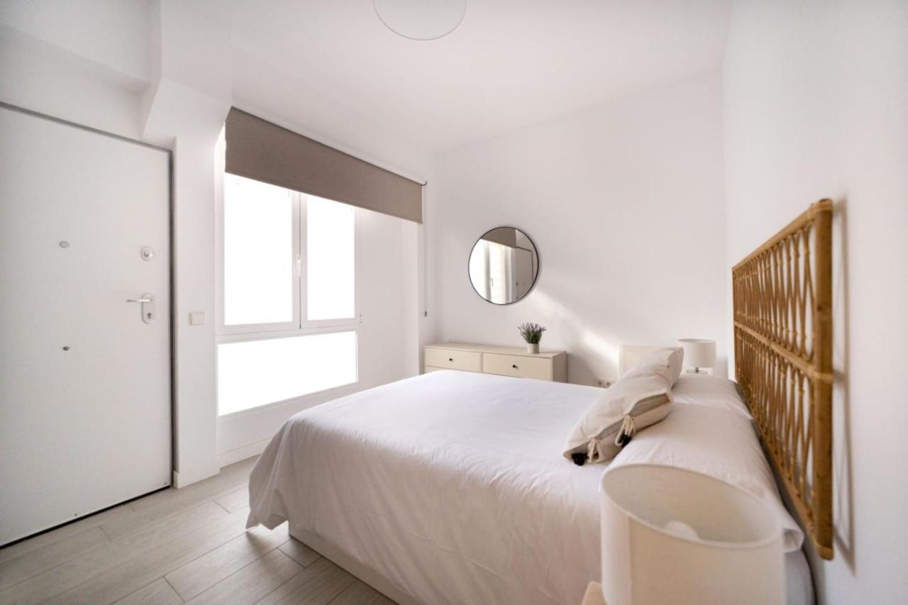 מדריד Avenida De Asturias Apartment B מראה חיצוני תמונה